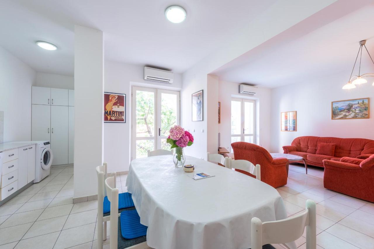 Villa Nona 챠브타트 외부 사진