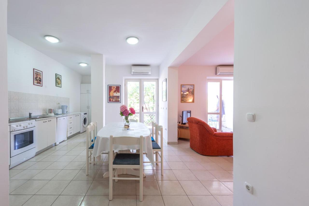Villa Nona 챠브타트 외부 사진